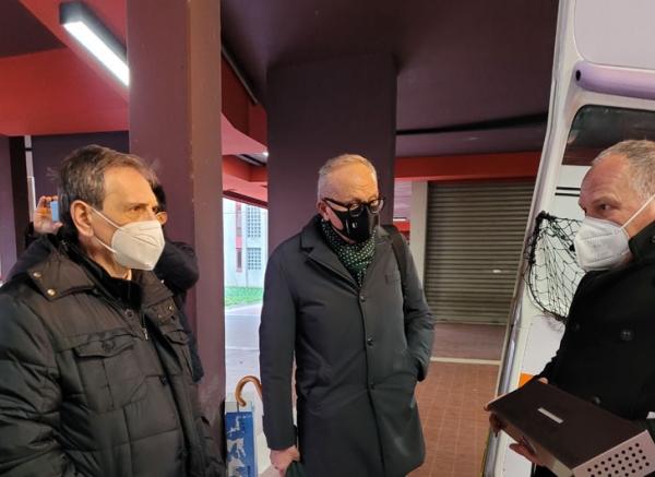Consegna alla Usl Umbria 2 di 14 sanificatori per ambulanze